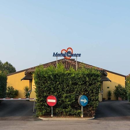 Motel Cuore Gadesco - Hotel - Cremona Ca de' Mari Esterno foto