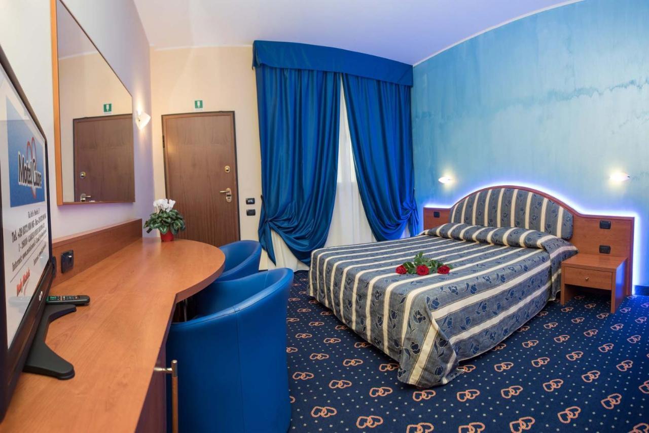 Motel Cuore Gadesco - Hotel - Cremona Ca de' Mari Esterno foto